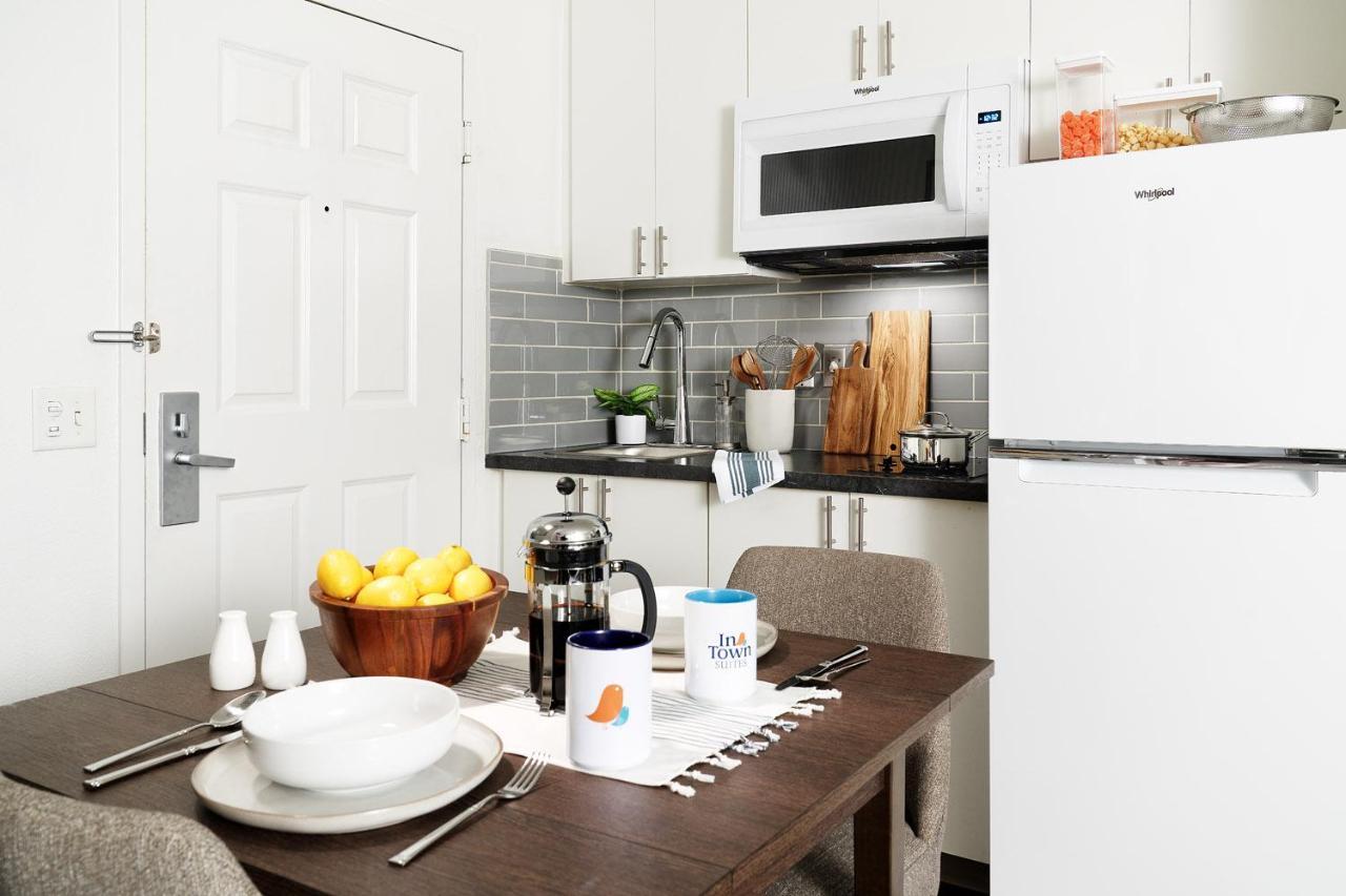 Intown Suites Extended Stay Houston Tx - Hobby Airport Eksteriør bilde