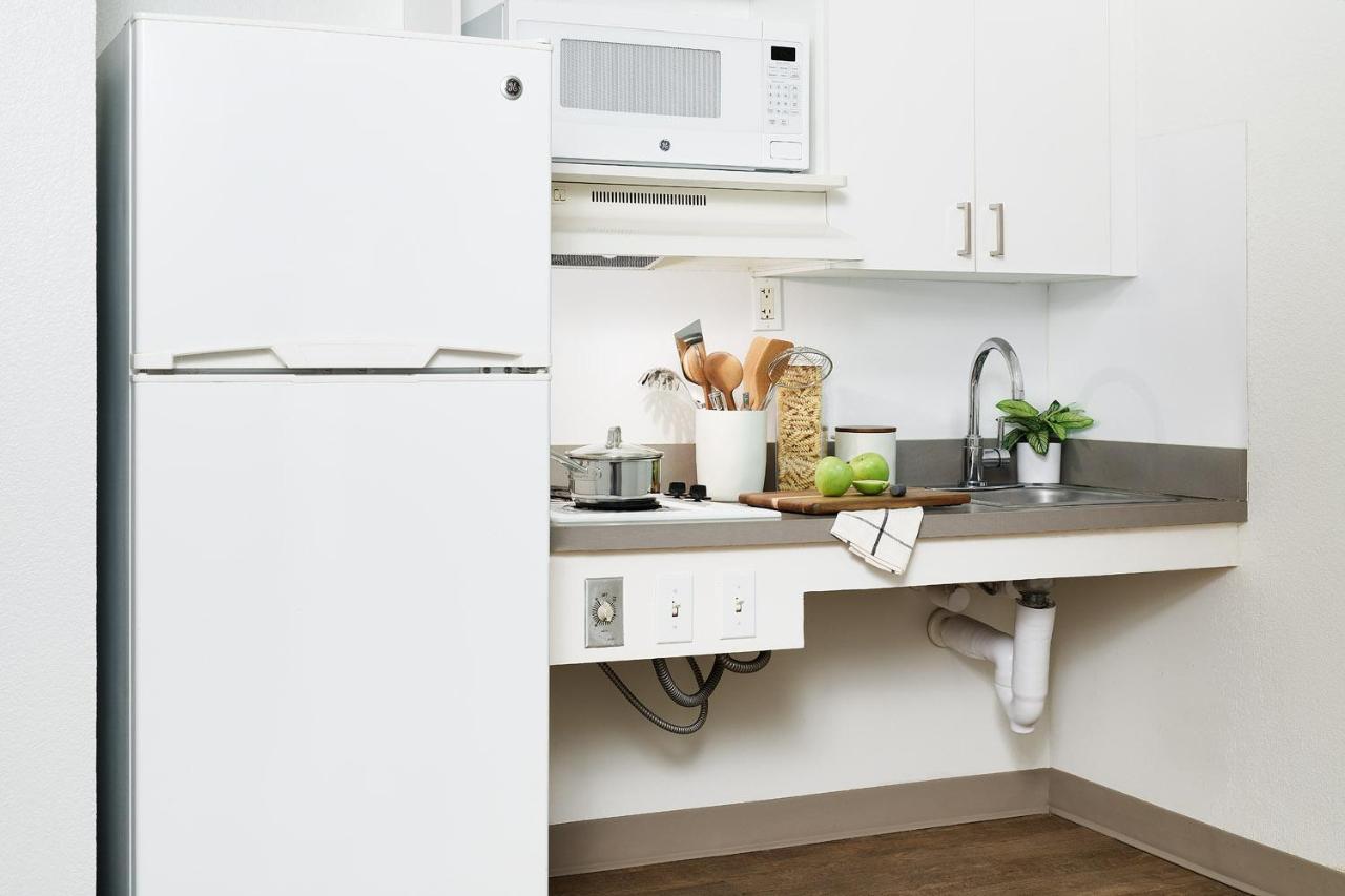 Intown Suites Extended Stay Houston Tx - Hobby Airport Eksteriør bilde